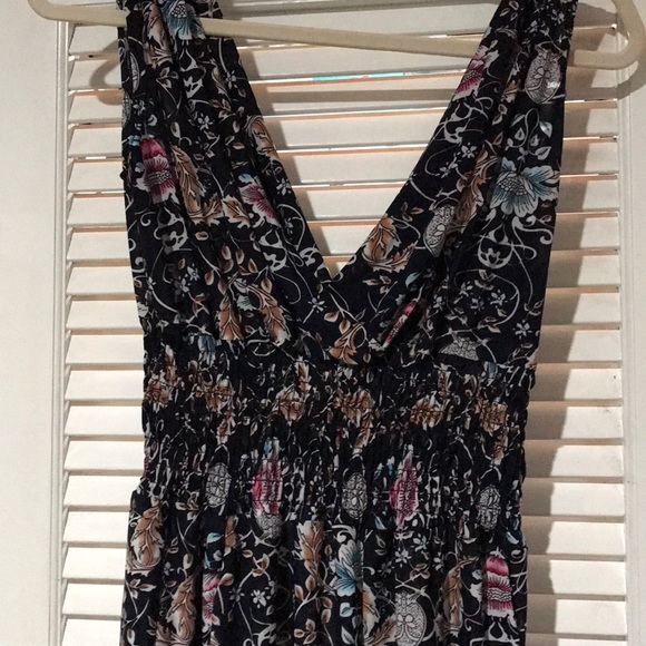 Romper - Picture 2 of 3